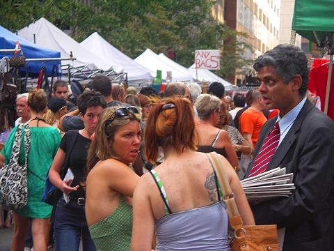 NY-Midtown_Street_Fair-52nd_Street-20.JPG