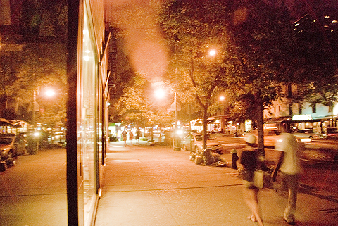 NY-Moon_over_Columbus_Avenue12.jpg