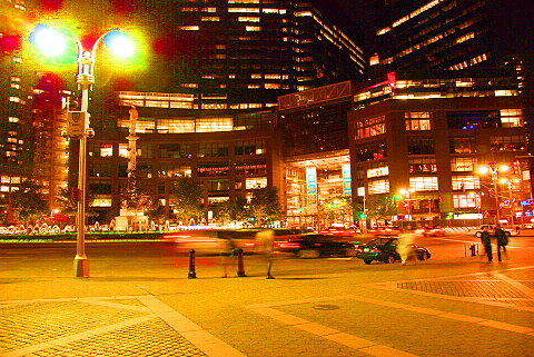 NY-Museum_of_Art_and_Design-Columbus_Circle-06.JPG