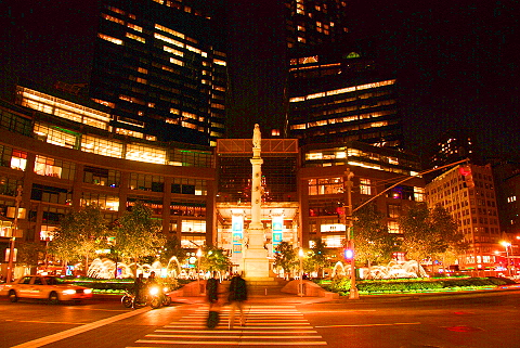 NY-Museum_of_Art_and_Design-Columbus_Circle-11.JPG