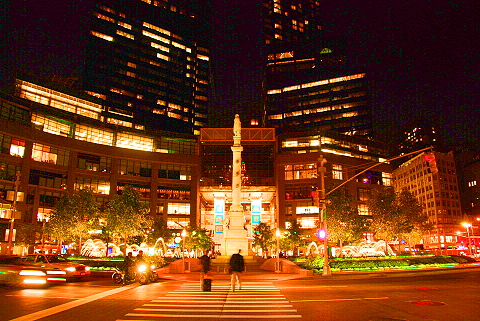 NY-Museum_of_Art_and_Design-Columbus_Circle-12.JPG