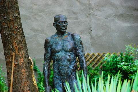 NY-Naked_Man_in_the_Park-(11).JPG