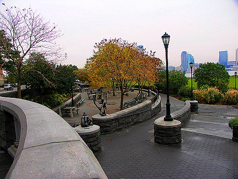 NY-Nelson_Rockelfeller_Park_Battery_Park_City-02.JPG