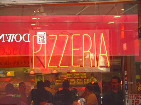 NY-Neon_Pizzeria_Sign.JPG
