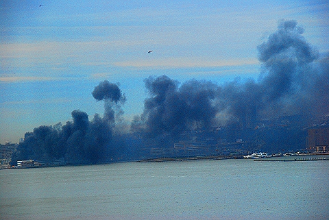 NY-NJ-2_Boats_Burn-Weehawken_Waterfront08.JPG