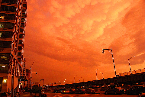 NY-NY-Red_Clouds_Over_Westside_Highway_at_Trump_Place-06.JPG