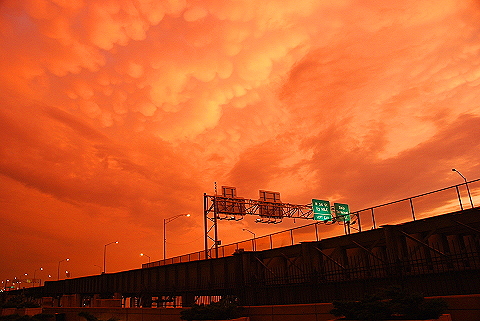 NY-NY-Red_Clouds_Over_Westside_Highway_at_Trump_Place-07.JPG