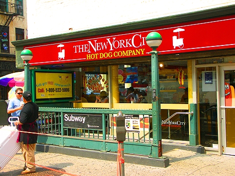 NY-NYC_Hot_Dog_Company-01.jpg