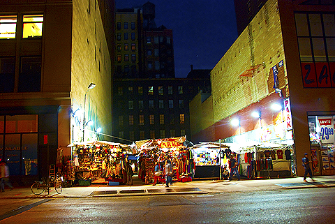 NY-Outdoor_Flea_Market_in_Greenwich_Village_at_night-01.jpg