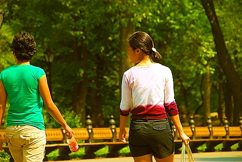 NY-People_in_Central_Park_on_a_Saturday_Morning-Summer-2008-15.JPG