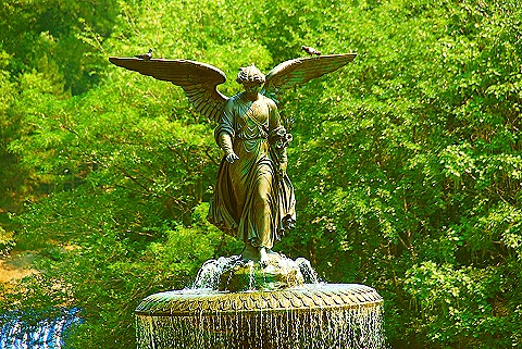 NY-People_in_Central_Park_on_a_Saturday_Morning-Summer-2008-60.JPG
