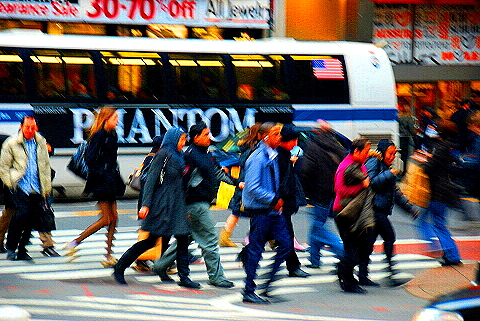 NY-People_in_Herald_Square-04.JPG