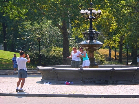 NY-Photographers_in_Central_Park-01.JPG