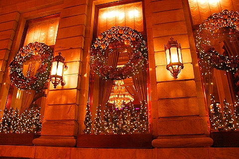 z-mation ~ View topic - NY- Plaza Hotel Decorated for Christmas 2008