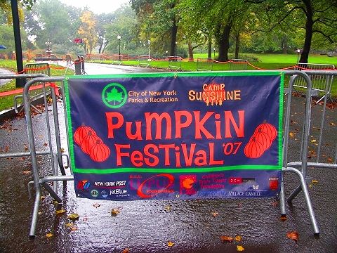 NY-Pumpkin_Festival-2007-Central_Park-01.JPG