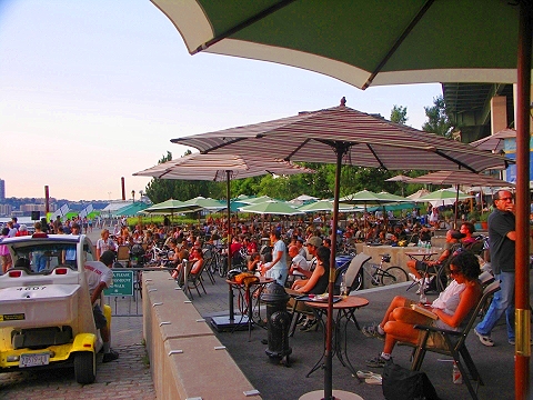 NY-Riverside_Park_South-Acoustic_Sundays-17.JPG