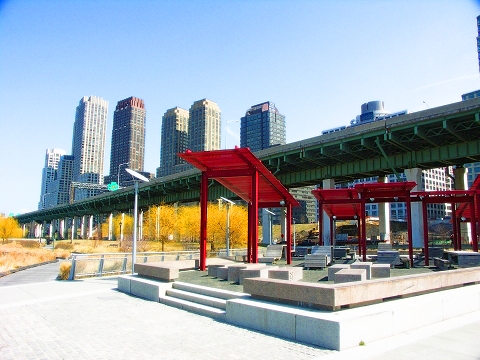 NY-Riverside_Park_South-Trump_Place-05.JPG