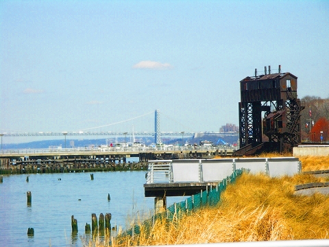 NY-Riverside_Park_South-Trump_Place-06.JPG