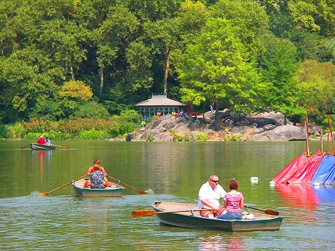 NY-Rowboats_in_Central_Park-07.JPG