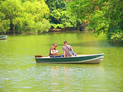 NY-Rowboats_in_Central_Park-19.JPG