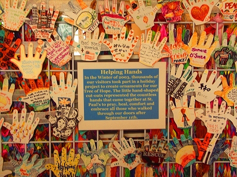 NY-Saint_Pauls_Chapel-9-11_Memorial-22.JPG