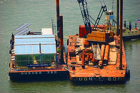 NY-Science_Barge-West_70th_Street_Pier-Summer-2008-03.JPG