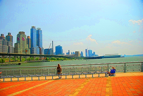 NY-Science_Barge-West_70th_Street_Pier-Summer-2008-25.JPG