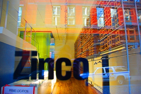 NY-Soho_and_Canal_St-12-Zinco_Window.JPG