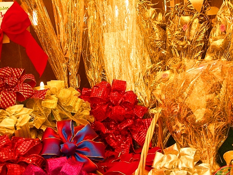 NY-Soho_Square_Christmas_Tree_Farm-06.JPG