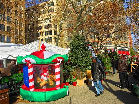 NY-Soho_Square-Christmas_Tree_Farm-13.JPG