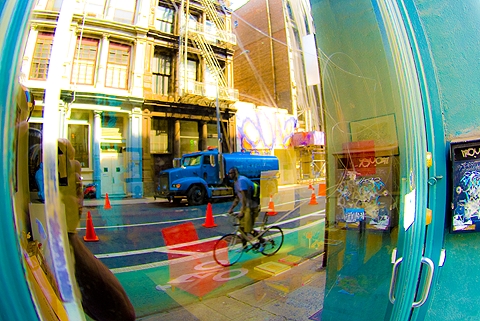 NY-Soho-Window_Shopping-03.jpg