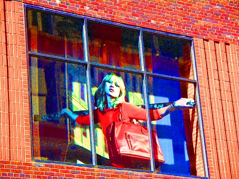 NY-Soho_Windows_and_Graffiti-20.JPG
