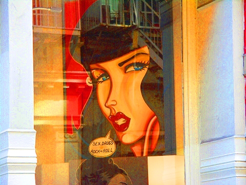 NY-Soho_Windows_and_Graffiti-41.JPG