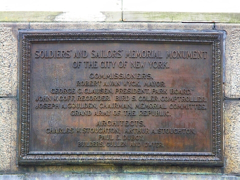 NY-Soldiers_and_Sailors_Monument-Riverside_Park-05.JPG