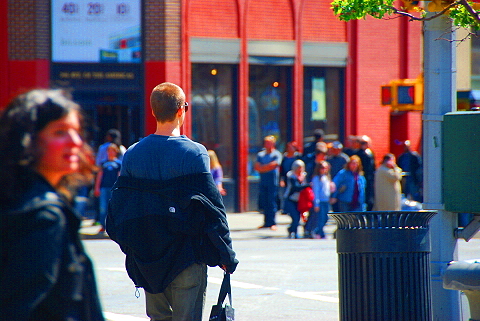 NY-Springtime_in_The_West_Village-People-Watching-27.JPG
