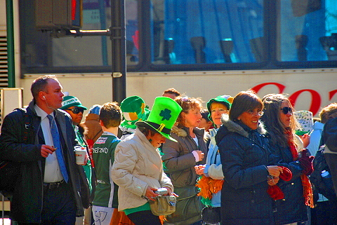 NY-St_Patricks_Day_on_Fifth_Avenue-03.JPG