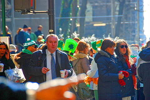 NY-St_Patricks_Day_on_Fifth_Avenue-04.JPG