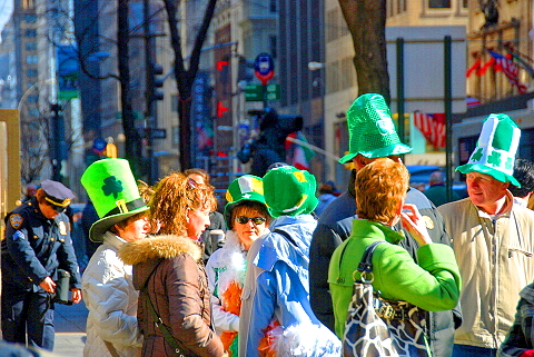 NY-St_Patricks_Day_on_Fifth_Avenue-05.JPG