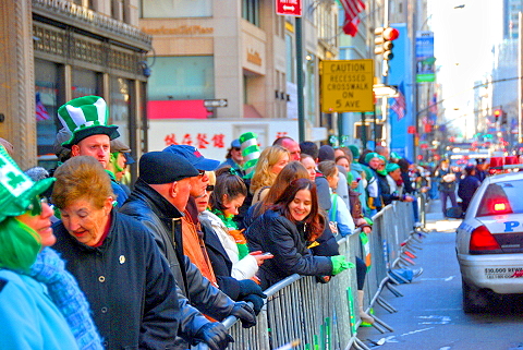NY-St_Patricks_Day_on_Fifth_Avenue-08.JPG