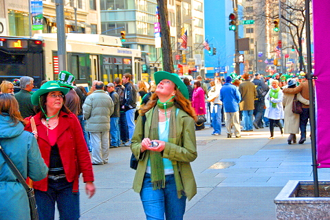 NY-St_Patricks_Day_on_Fifth_Avenue-15.JPG