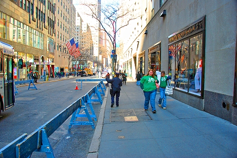 NY-St_Patricks_Day_on_Fifth_Avenue-32.JPG