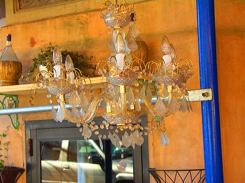 NY-Storefront_on_Columbus_Avenue-02.JPG