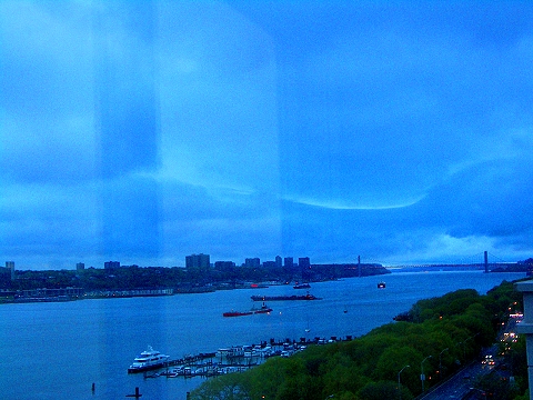 NY-Storm_Clouds_over_The_Hudson-GWB-4.JPG