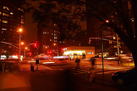 NY-Storm-West_70th_Street-08.JPG