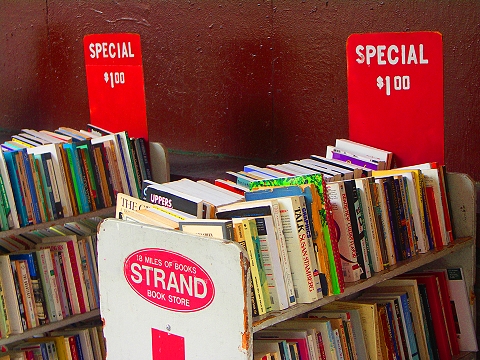 NY-Strand_Book_Store-12th_and_Broadway-06.JPG