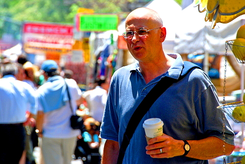 NY-Street_Fair-Upper_Westside_People_Watching-08.JPG