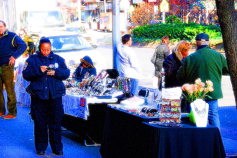 NY-Street_Vendors_in_front_of_Zabars-08.JPG