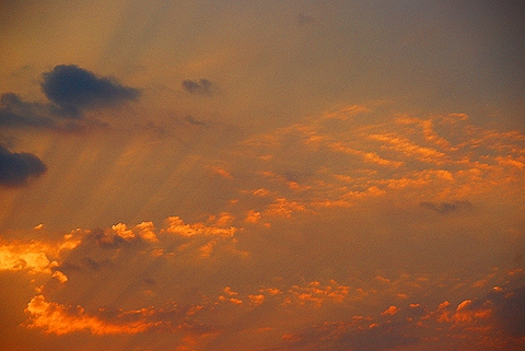 NY-Striped_Sunset_over_Hudson_River-12.JPG