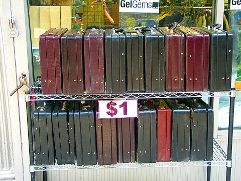 NY-Suitcases_for_Sale-$1.jpg