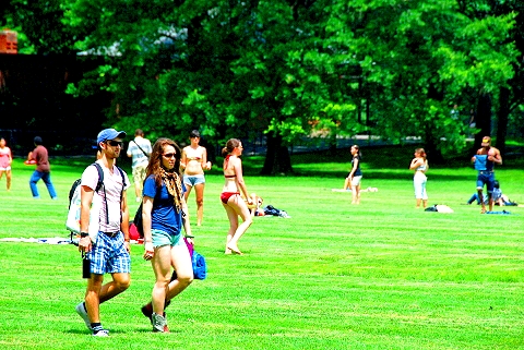 NY-Sunbathers_in_Central_Park_Sheepsmeadow-01.JPG
